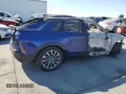 ✅ 2024 Cadillac LYRIQ Sport • VIN: 1GYKPVRK8RZ116751 • Lot: 70064634. Wystawiony na Copart z przebiegiem Nie podano. Bezpłatny archiwum sprzedaży aukcyjnych z USA i szczegółowy raport historii pojazdu na DreamBid. Zdjęcie 3.