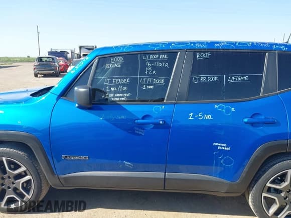 ✅ 2020 Jeep Renegade Sport • VIN: ZACNJAAB8LPM31383 • Лот: 42918456. Опубликован ранее на IAAI с пробегом 24 244 миль. Бесплатный доступ к архиву аукционных продаж из США и подробный отчёт об истории автомобиля на DreamBid. Изображение 14.