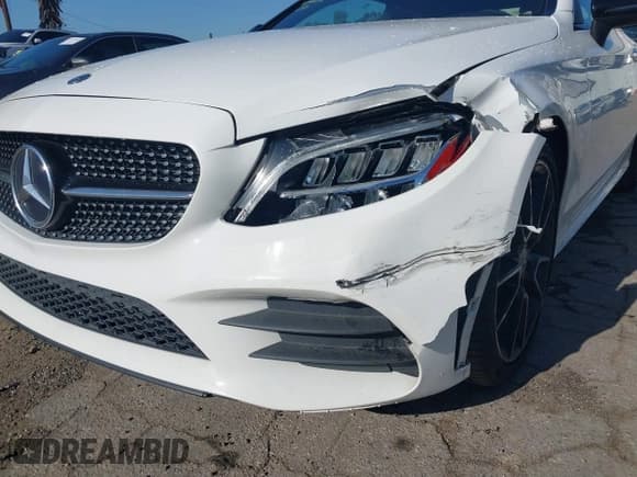 ✅ 2019 Mercedes-Benz C 300 • VIN: WDDWJ8DB1KF844216 • Lot: 41824556. Listed on IAAI with 104,530 mi. Free auction sales archive from the USA and detailed vehicle history report at DreamBid. Image 12.