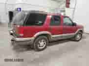 ✅ 1999 Chevrolet Blazer LS • VIN: 1GNDT13W7X2129972 • Lot: 83786284. Wystawiony na Copart z przebiegiem Nie podano. Bezpłatny archiwum sprzedaży aukcyjnych z USA i szczegółowy raport historii pojazdu na DreamBid. Zdjęcie 3.