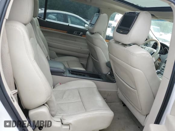 ✅ 2010 Lincoln MKT EcoBoost • VIN: 2LMHJ5AT0ABJ25389 • Лот: 70562695. Опубликован ранее на Copart с пробегом 161 259 миль. Бесплатный доступ к архиву аукционных продаж из США и подробный отчёт об истории автомобиля на DreamBid. Изображение 11.