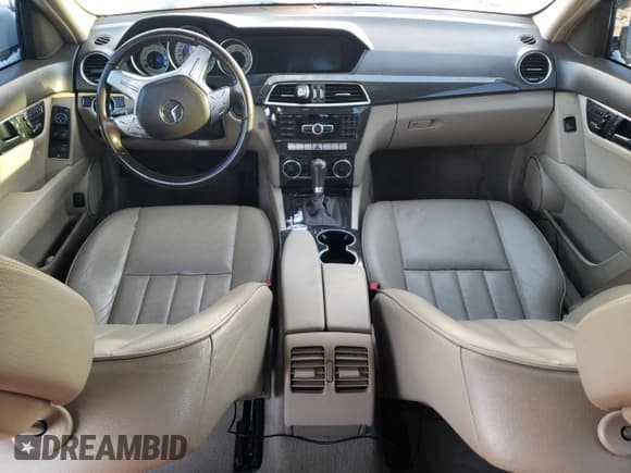 ✅ 2012 Mercedes-Benz C 300 Sport • VIN: WDDGF8BB3CA648642 • Lot: 41773525. Listed on Copart with 176,053 mi. Free auction sales archive from the USA and detailed vehicle history report at DreamBid. Image 8.