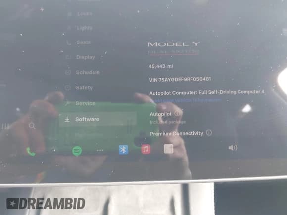 ✅ 2024 Tesla Model Y Performance • VIN: 7SAYGDEF9RF050481 • Lot: 43346699. Wystawiony na IAAI z przebiegiem 45 443 mil. Bezpłatny archiwum sprzedaży aukcyjnych z USA i szczegółowy raport historii pojazdu na DreamBid. Zdjęcie 15.