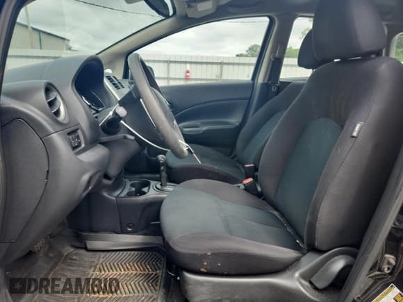 ✅ 2014 Nissan Note SV • VIN: 3N1CE2CP4EL390293 • Lot: 58755345. Listed on Copart with 140,804 mi. Free auction sales archive from the USA and detailed vehicle history report at DreamBid. Image 7.