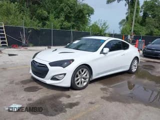 ✅ 2015 Hyundai Genesis Coupe 3.8L Base • VIN: KMHHT6KJ2FU127526 • Lot: 40015892. Wystawiony na IAAI z przebiegiem 110 921 mil. Bezpłatny archiwum sprzedaży aukcyjnych z USA i szczegółowy raport historii pojazdu na DreamBid. Zdjęcie 2.