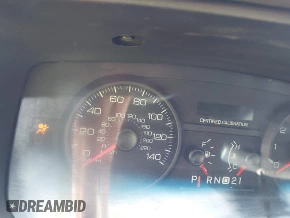 ✅ 2009 Ford Police Interceptor • VIN: 2FAHP71V59X125095 • Lot: 43061788. Wystawiony na IAAI z przebiegiem Nie podano. Bezpłatny archiwum sprzedaży aukcyjnych z USA i szczegółowy raport historii pojazdu na DreamBid. Zdjęcie 7.