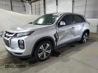 ✅ 2020 Mitsubishi Outlander ES • VIN: JA4AP3AU5LU030928 • Lot: 90133485. Listed on Copart with 99,828 mi. Free auction sales archive from the USA and detailed vehicle history report at DreamBid. Image 1.