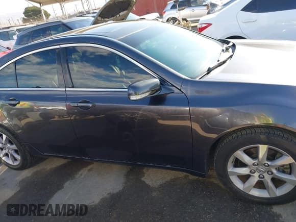 ✅ 2014 Acura TL Technology • VIN: 19UUA8F53EA002070 • Лот: 43247454. Опубликован ранее на IAAI с пробегом 143 332 миль. Бесплатный доступ к архиву аукционных продаж из США и подробный отчёт об истории автомобиля на DreamBid. Изображение 13.