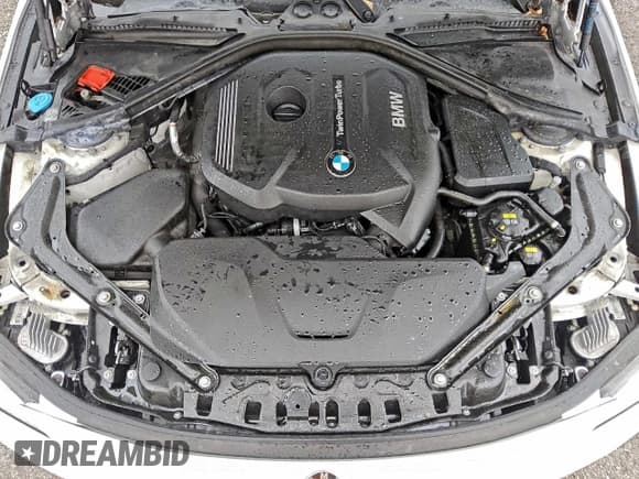 ✅ 2018 BMW 4 Series 430i • VIN: WBA4Z1C56JEC60637 • Lot: 92638015. Wystawiony na Copart z przebiegiem 55 917 mil. Bezpłatny archiwum sprzedaży aukcyjnych z USA i szczegółowy raport historii pojazdu na DreamBid. Zdjęcie 11.