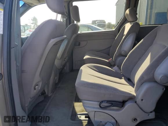 2002 Dodge Caravan EX z VIN 2B8GP74L72R693158, wystawiony jako Copart lot #46673595 z przebiegiem 181 451 mil mil oraz Szkoda całkowita • Salvage title. Historia ofert i sprzedaży dostępna na DreamBid. Obrazek 11.