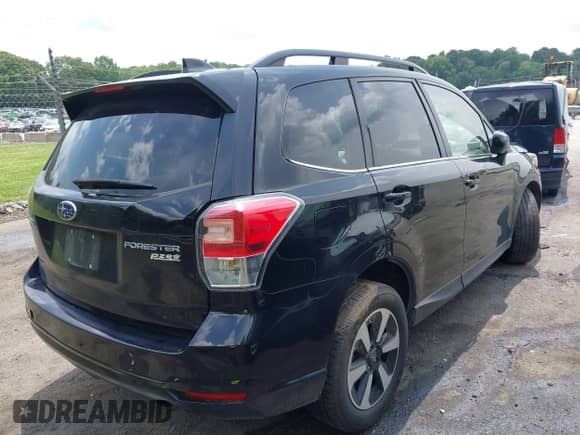 2017 Subaru Forester Limited with VIN JF2SJAJC7HH504600, listed as a IAAI auction lot 42492890 with 130,925 mi miles and . Bid and sale history available at DreamBid. Image 4.
