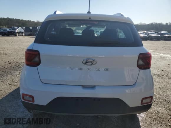 ✅ 2024 Hyundai Venue SEL • VIN: KMHRC8A31RU280227 • Lot: 48854665. Listed on Copart with 28,050 mi. Free auction sales archive from the USA and detailed vehicle history report at DreamBid. Image 6.