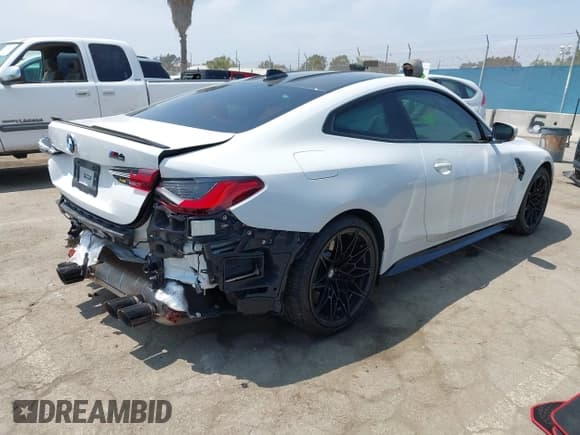 ✅ 2022 BMW M4 Competition • VIN: WBS33AZ04NCJ20752 • Лот: 42153801. Опубликован ранее на IAAI с пробегом 9 523 миль. Бесплатный доступ к архиву аукционных продаж из США и подробный отчёт об истории автомобиля на DreamBid. Изображение 4.