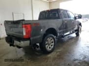 ✅ 2017 Ford F-250 Lariat • VIN: 1FT7W2BT8HEF06447 • Lot: 92582245. Wystawiony na Copart z przebiegiem 214 474 mil. Bezpłatny archiwum sprzedaży aukcyjnych z USA i szczegółowy raport historii pojazdu na DreamBid. Zdjęcie 3.