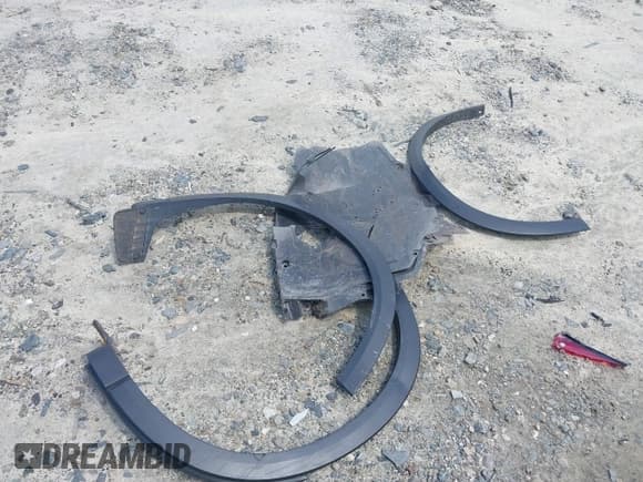 ✅ 2023 Mazda CX-5 S Carbon Edition • VIN: JM3KFBCM3P0262534 • Лот: 42740448. Опубликован ранее на IAAI с пробегом 10 257 миль. Бесплатный доступ к архиву аукционных продаж из США и подробный отчёт об истории автомобиля на DreamBid. Изображение 12.