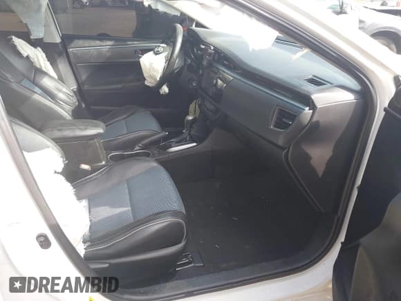 ✅ 2016 Toyota Corolla LE Plus • VIN: 5YFBURHE6GP400601 • Lot: 43286557. Wystawiony na IAAI z przebiegiem 162 833 mil. Bezpłatny archiwum sprzedaży aukcyjnych z USA i szczegółowy raport historii pojazdu na DreamBid. Zdjęcie 5.