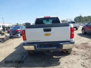 ✅ 2012 Chevrolet Silverado 2500HD LT • VIN: 1GC2KXCG5CZ348946 • Lot: 41930704. Wystawiony na IAAI z przebiegiem 213 663 mil. Bezpłatny archiwum sprzedaży aukcyjnych z USA i szczegółowy raport historii pojazdu na DreamBid. Zdjęcie 17.