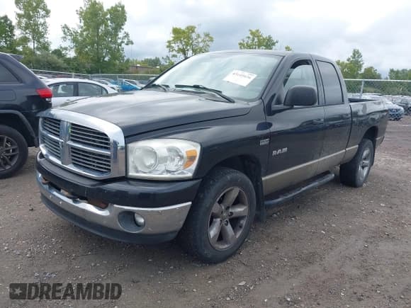 ✅ 2008 Dodge 1500 ST • VIN: 1D7HU18298J145214 • Лот: 43149456. Опубликован ранее на IAAI с пробегом 178 385 миль. Бесплатный доступ к архиву аукционных продаж из США и подробный отчёт об истории автомобиля на DreamBid. Изображение 17.