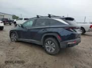 ✅ 2022 Hyundai Tucson Blue • VIN: KM8JBCA18NU081963 • Lot: 55094364. Wystawiony na Copart z przebiegiem 32 979 mil. Bezpłatny archiwum sprzedaży aukcyjnych z USA i szczegółowy raport historii pojazdu na DreamBid. Zdjęcie 2.