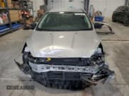 ✅ 2017 Ford Focus S • VIN: 1FADP3E26HL256992 • Lot: 82429565. Wystawiony na Copart z przebiegiem 111 448 mil. Bezpłatny archiwum sprzedaży aukcyjnych z USA i szczegółowy raport historii pojazdu na DreamBid. Zdjęcie 5.