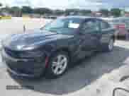2023 Dodge Charger SXT z VIN 2C3CDXBG8PH551730, wystawiony jako IAAI lot #43507351 z przebiegiem 52 150 mil mil oraz . Historia ofert i sprzedaży dostępna na DreamBid. Obrazek 18.