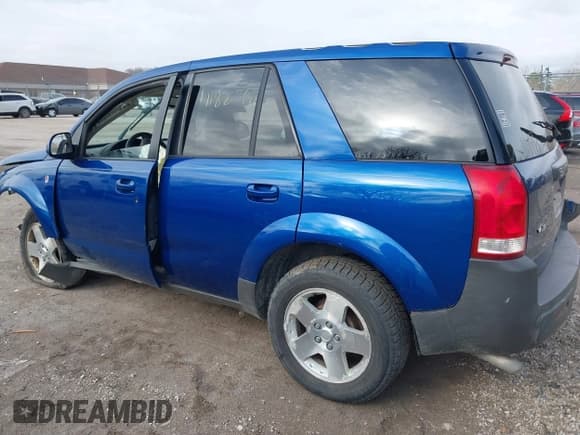✅ 2005 Saturn VUE • VIN: 5GZCZ63465S866865 • Lot: 41825612. Wystawiony na IAAI z przebiegiem Nie podano. Bezpłatny archiwum sprzedaży aukcyjnych z USA i szczegółowy raport historii pojazdu na DreamBid. Zdjęcie 3.