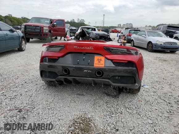 ✅ 2023 Maserati MC20 • VIN: ZAMBMSAB6P0443249 • Lot: 46668944. Listed on Copart with Not provided. Free auction sales archive from the USA and detailed vehicle history report at DreamBid. Image 6.