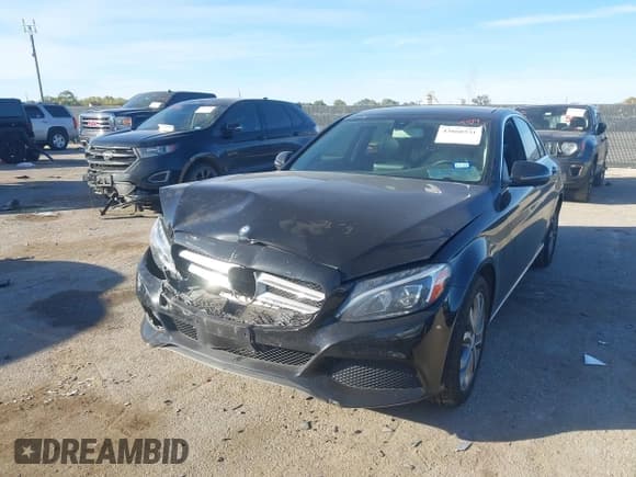 ✅ 2016 Mercedes-Benz C 300 • VIN: 55SWF4JB4GU112181 • Lot: 43660331. Listed on IAAI with 151,384 mi. Free auction sales archive from the USA and detailed vehicle history report at DreamBid. Image 2.
