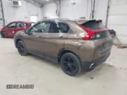 ✅ 2019 Mitsubishi Eclipse Cross LE • VIN: JA4AT4AA4KZ028693 • Lot: 43222873. Wystawiony na IAAI z przebiegiem 121 265 mil. Bezpłatny archiwum sprzedaży aukcyjnych z USA i szczegółowy raport historii pojazdu na DreamBid. Zdjęcie 3.