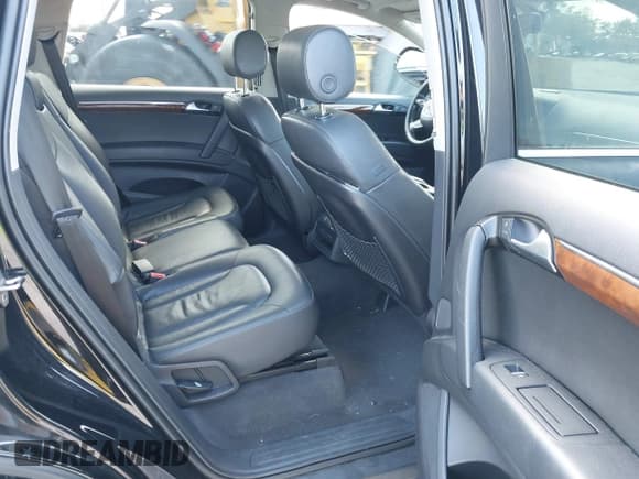 ✅ 2015 Audi Q7 Premium • VIN: WA1CGAFE5FD024940 • Лот: 41368594. Опубликован ранее на IAAI с пробегом 87 475 миль. Бесплатный доступ к архиву аукционных продаж из США и подробный отчёт об истории автомобиля на DreamBid. Изображение 8.