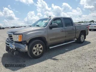 ✅ 2013 GMC Sierra 1500 SLT • VIN: 3GTP2WE76DG313539 • Lot: 65190795. Listed on Copart with 233,567 mi. Free auction sales archive from the USA and detailed vehicle history report at DreamBid. Image 1.