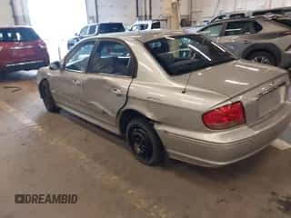2004 Hyundai Sonata с VIN KMHWF25SX4A077243, выставлен на аукционе IAAI как лот 41944782 с пробегом 158 584 миль миль и . История ставок и продаж доступна на DreamBid. Изображение 3.