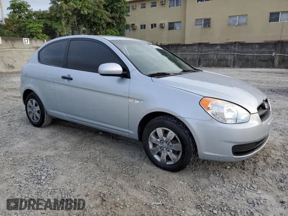 ✅ 2010 Hyundai Accent GS • VIN: KMHCM3AC4AU165051 • Лот: 86792934. Опубликован ранее на Copart с пробегом 118 357 миль. Бесплатный доступ к архиву аукционных продаж из США и подробный отчёт об истории автомобиля на DreamBid. Изображение 4.