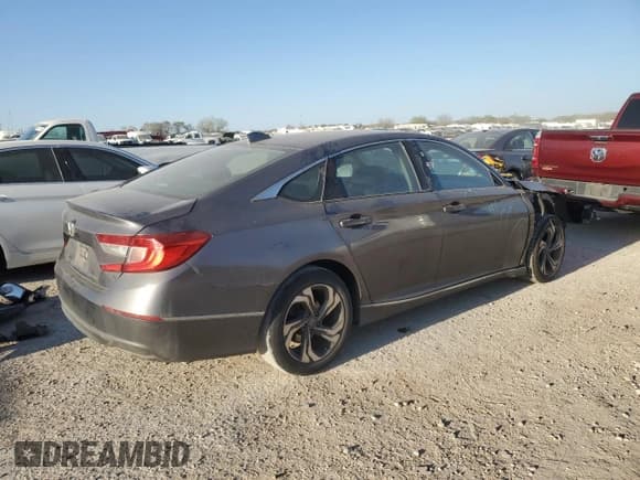 ✅ 2019 Honda Accord EX • VIN: 1HGCV1F40KA036414 • Lot: 47136045. Wystawiony na Copart z przebiegiem 74 404 mil. Bezpłatny archiwum sprzedaży aukcyjnych z USA i szczegółowy raport historii pojazdu na DreamBid. Zdjęcie 3.