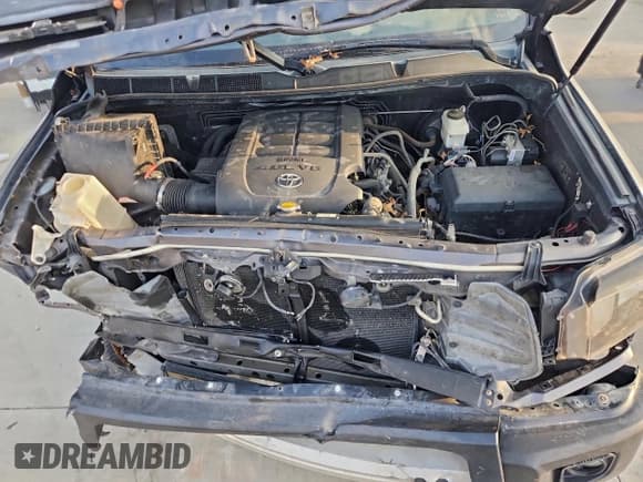 ✅ 2015 Toyota Tundra SR5 • VIN: 5TFRM5F1XFX094381 • Lot: 92108905. Listed on Copart with 206,342 mi. Free auction sales archive from the USA and detailed vehicle history report at DreamBid. Image 11.