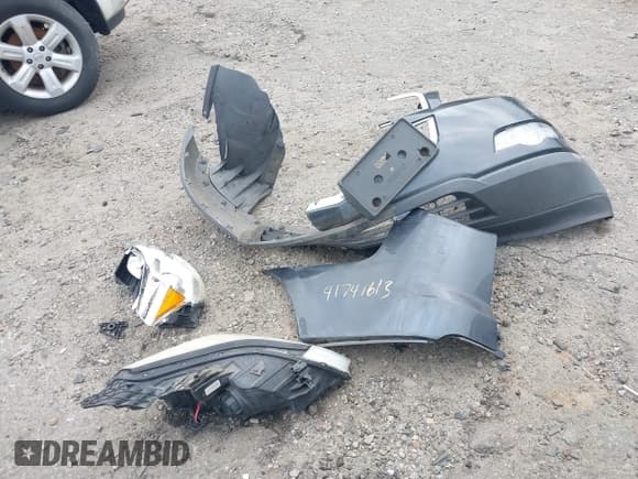 ✅ 2011 Chevrolet Traverse 2LT • VIN: 1GNKVJED3BJ117961 • Lot: 41958005. Wystawiony na IAAI z przebiegiem 266 476 mil. Bezpłatny archiwum sprzedaży aukcyjnych z USA i szczegółowy raport historii pojazdu na DreamBid. Zdjęcie 12.