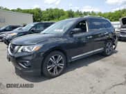 ✅ 2019 Nissan Pathfinder S • VIN: 5N1DR2MM6KC581419 • Лот: 58922465. Опубликован ранее на Copart с пробегом 94 176 миль. Бесплатный доступ к архиву аукционных продаж из США и подробный отчёт об истории автомобиля на DreamBid. Изображение 1.
