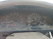 ✅ 1998 Toyota Tacoma • VIN: 4TAVL52N9WZ018435 • Lot: 94808945. Wystawiony na Copart z przebiegiem Nie podano. Bezpłatny archiwum sprzedaży aukcyjnych z USA i szczegółowy raport historii pojazdu na DreamBid. Zdjęcie 9.