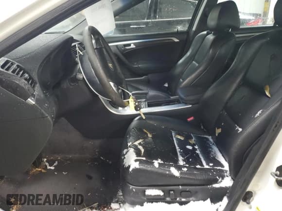 ✅ 2008 Acura TL • VIN: 19UUA66238A033642 • Lot: 92260025. Wystawiony na Copart z przebiegiem 172 156 mil. Bezpłatny archiwum sprzedaży aukcyjnych z USA i szczegółowy raport historii pojazdu na DreamBid. Zdjęcie 7.