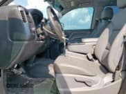 ✅ 2018 Chevrolet Silverado 1500 Work Truck • VIN: 1GCRCNEC7JZ330097 • Lot: 81224295. Wystawiony na Copart z przebiegiem 105 983 mil. Bezpłatny archiwum sprzedaży aukcyjnych z USA i szczegółowy raport historii pojazdu na DreamBid. Zdjęcie 7.