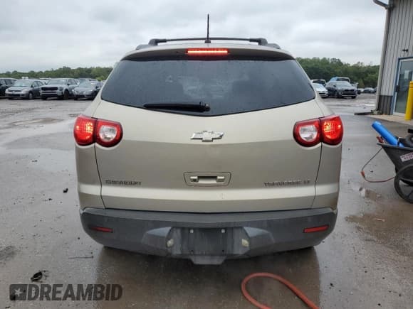 ✅ 2009 Chevrolet Traverse 2LT • VIN: 1GNER23D69S165680 • Lot: 73761384. Wystawiony na Copart z przebiegiem 136 703 mil. Bezpłatny archiwum sprzedaży aukcyjnych z USA i szczegółowy raport historii pojazdu na DreamBid. Zdjęcie 6.