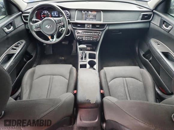 ✅ 2018 Kia Optima LX • VIN: 5XXGT4L37JG188941 • Lot: 81757355. Wystawiony na Copart z przebiegiem 142 657 mil. Bezpłatny archiwum sprzedaży aukcyjnych z USA i szczegółowy raport historii pojazdu na DreamBid. Zdjęcie 8.