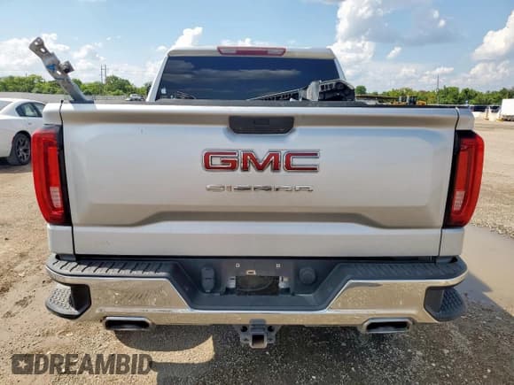 ✅ 2020 GMC Sierra 1500 • VIN: 1GTP8AEF6LZ182779 • Лот: 68669025. Опубликован ранее на Copart с пробегом 110 828 миль. Бесплатный доступ к архиву аукционных продаж из США и подробный отчёт об истории автомобиля на DreamBid. Изображение 6.