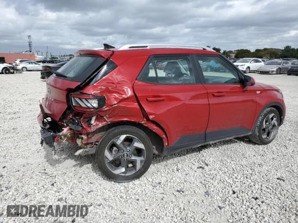 ✅ 2022 Hyundai Venue SEL • VIN: KMHRC8A32NU153769 • Lot: 56330465. Listed on Copart with 23,956 mi. Free auction sales archive from the USA and detailed vehicle history report at DreamBid. Image 3.