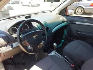 ✅ 2011 Chevrolet Aveo 1LT • VIN: KL1TD5DE0BB151956 • Lot: 42328720. Wystawiony na IAAI z przebiegiem 115 765 mil. Bezpłatny archiwum sprzedaży aukcyjnych z USA i szczegółowy raport historii pojazdu na DreamBid. Zdjęcie 5.