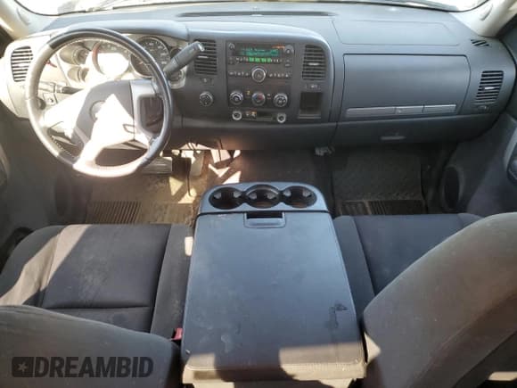 ✅ 2009 Chevrolet Silverado 2500HD LT • VIN: 1GCHK59629E160172 • Лот: 76306404. Опубликован ранее на Copart с пробегом 333 252 миль. Бесплатный доступ к архиву аукционных продаж из США и подробный отчёт об истории автомобиля на DreamBid. Изображение 8.