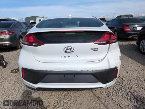 ✅ 2021 Hyundai Ioniq Blue • VIN: KMHC65LC2MU245441 • Lot: 51961765. Wystawiony na Copart z przebiegiem 73 381 mil. Bezpłatny archiwum sprzedaży aukcyjnych z USA i szczegółowy raport historii pojazdu na DreamBid. Zdjęcie 6.