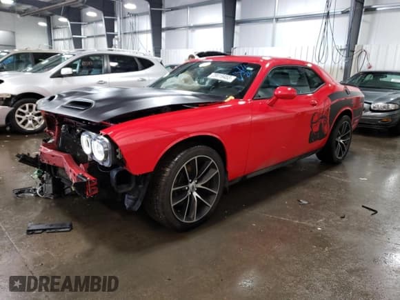 ✅ 2017 Dodge Challenger GT • VIN: 2C3CDZGG1HH659693 • Lot: 39019453. Wystawiony na Copart z przebiegiem 68 134 mil. Bezpłatny archiwum sprzedaży aukcyjnych z USA i szczegółowy raport historii pojazdu na DreamBid. Zdjęcie 1.