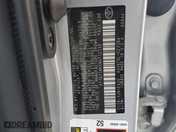 2022 Toyota Camry SE z VIN 4T1G11AKXNU712139, wystawiony jako Copart lot #50357335 z przebiegiem 13 564 mil mil oraz Czysty tytuł • Clean title. Historia ofert i sprzedaży dostępna na DreamBid. Obrazek 12.