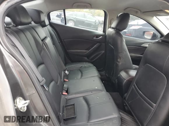 ✅ 2018 Mazda 3 Touring • VIN: 3MZBN1V31JM193693 • Lot: 89460335. Wystawiony na Copart z przebiegiem 159 023 mil. Bezpłatny archiwum sprzedaży aukcyjnych z USA i szczegółowy raport historii pojazdu na DreamBid. Zdjęcie 10.